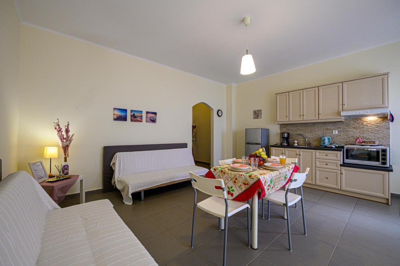 Pavlina'S Apartments 1 Chrani Extérieur photo